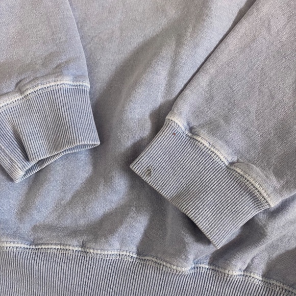 Baby blue sweatshirt - Picture 3 of 4